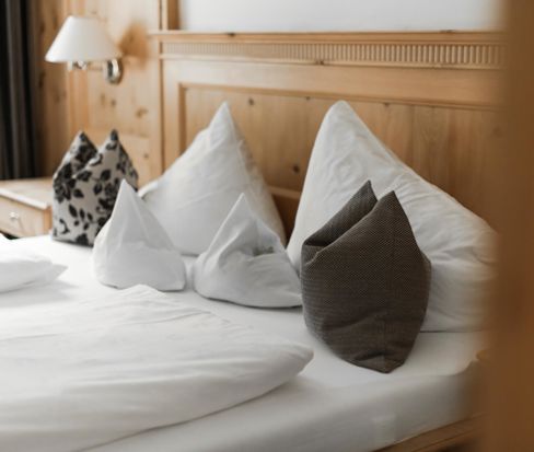 Schlafzimmer mit Doppelbett - Suite Familienharmonie