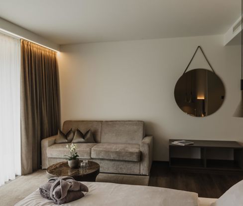 Vital Garde Suite mit Doppelbett und Sofa
