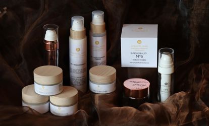 Pflegeprodukte für Kosmetikbehandlungen im Day Spa